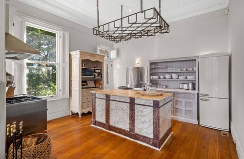 Wentworth Falls House | Whole estate · Carramar Estate: 2 homes stunning mountain views