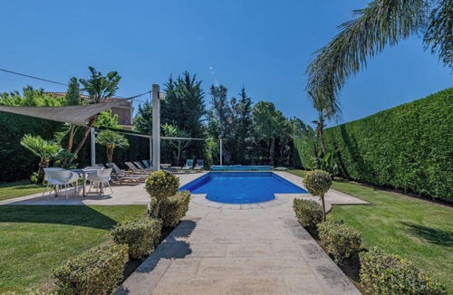Albufeira Villa | Wonderful private villa for 10 guests with A/C, WIFI, private pool, TV and terrace