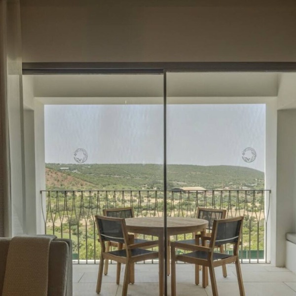 Tranquil Suite at Viceroy Ombria Algarve | Close to Quinta da Tôr Winery