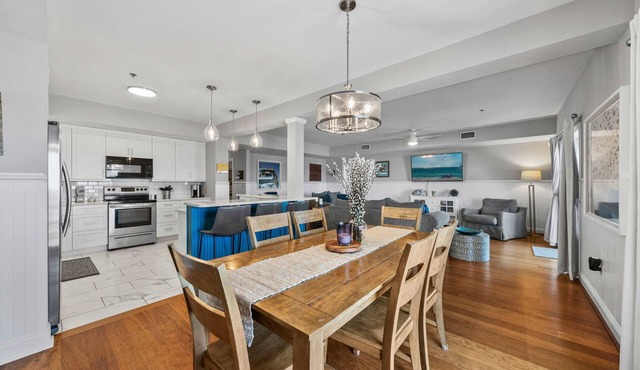 4 BR Top Floor Oceanfront Condo | Pet Friendly | Pool | Free Wifi & Parking in Isle of Palms