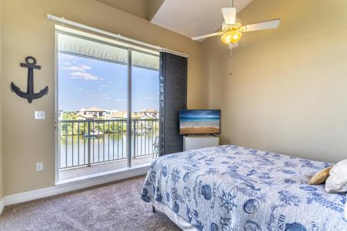 577 Little Harbor in Ruskin