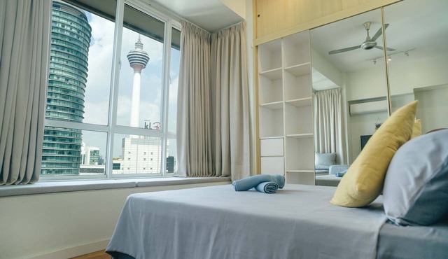 A Cozy & Comfy Studio in KLCC with KL Tower View in Kuala Lumpur