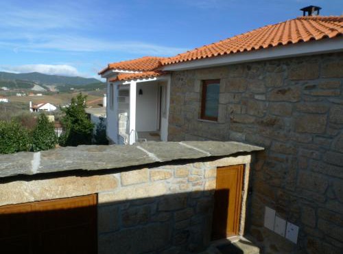 Alojamento Rural Casa da Eira in Monaco