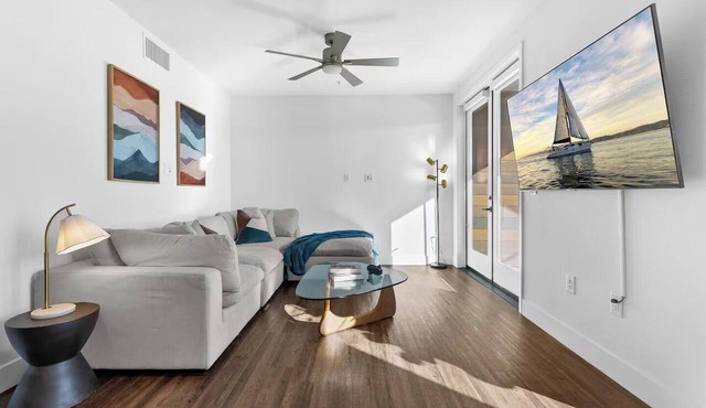 Amethyst Sky Loft - Elevated Two-Story Waterfront in Marina del Rey