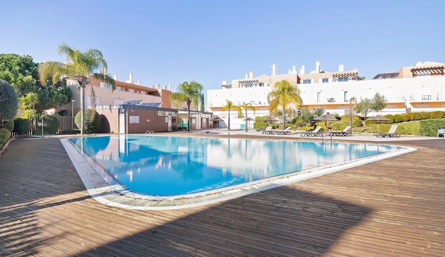 Apartment 'Duplex - Cabanas Garden' with Shared Pool, Wi-Fi and Air Conditioning