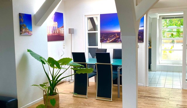 Apartment 'Über Den Dächern Von Berlin' with Wi-Fi in Berlin