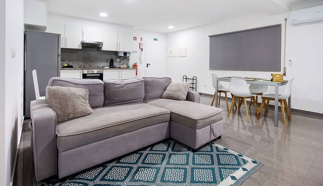Apartment 'Windmill Açores Suite' with Balcony, Wi-Fi and Air Conditioning