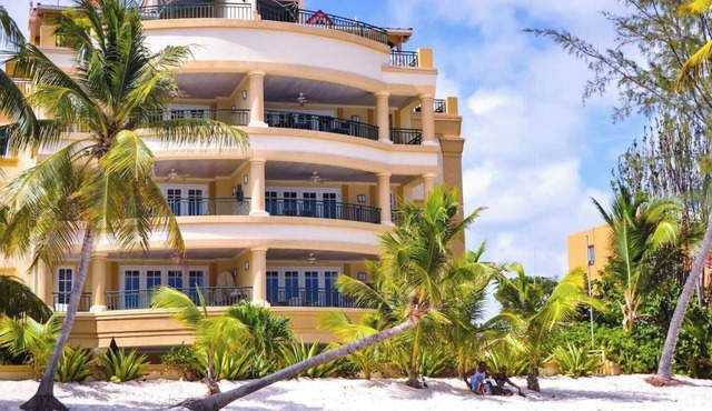 Beachfront Luxury Apartment on Secluded Dover Beach in Christ Church