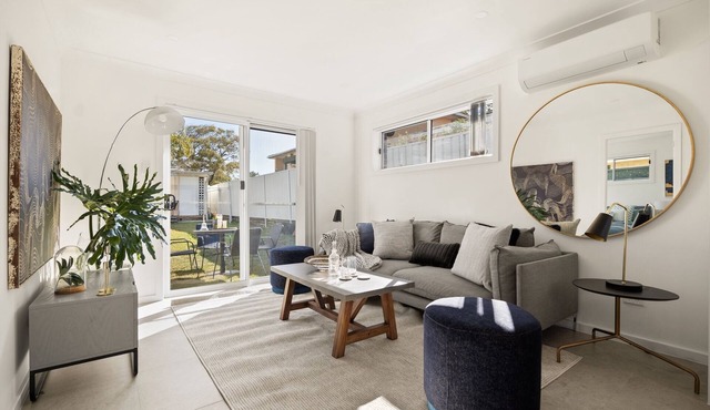 Beachside 2-Bed Home in Brighton-Le-Sand in Brighton-Le-Sands