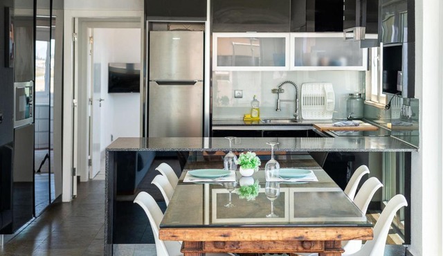 Blife Charlya private apartment at Faro beach