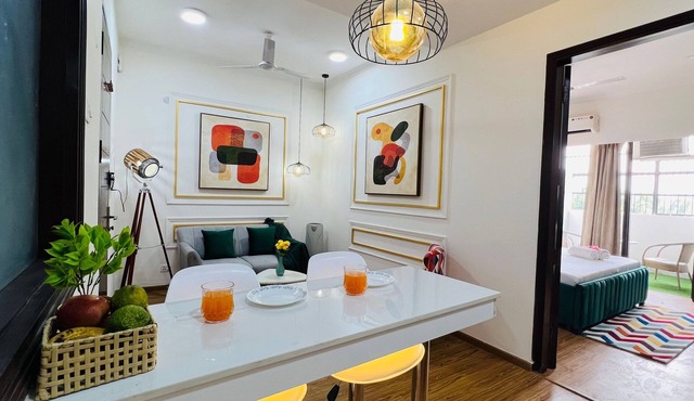 BluO Classic 1BHK - City Centre, Noida