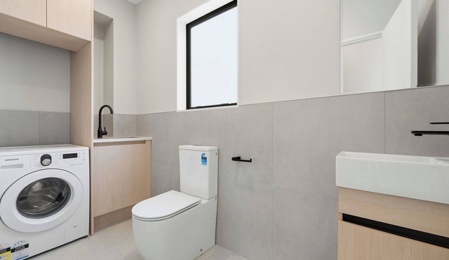 Brand New Riverside Villa in Auckland