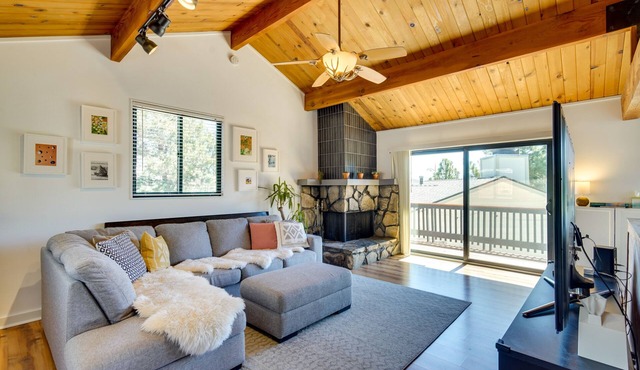 Bright Big Bear Cottage w/ Fire Pit: 3 Mi to Lake! in Big Bear