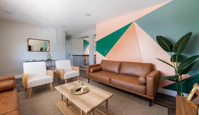 Bright Newly Updated 4BD Denver Retreat W Games in Westminster