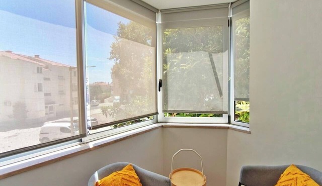 Carcavelos, Cozy 3 bedroom apartment in Cascais