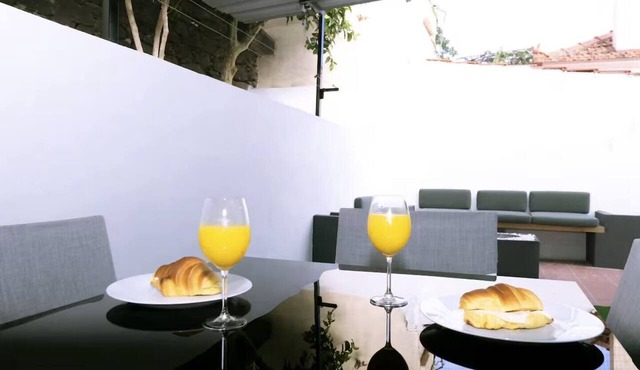 Casa da Doca, Funchal 1-Bedroom House (accommodates up to 4 guests)