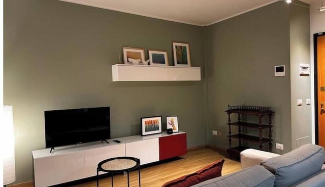 Casa Ventitré – Elegant and quiet two-room apartment with a large balcony in Cernusco sul Naviglio