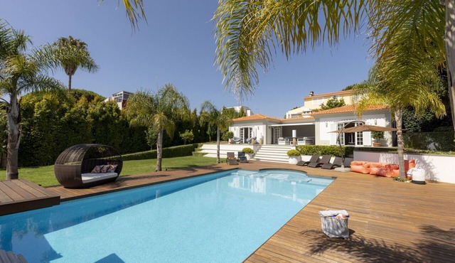 Cascais Villa Oasis by Cadenzalux