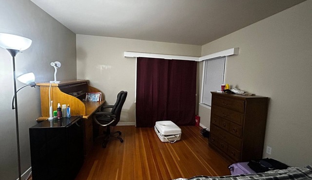 Charming 1-bedroom apartment in fabulous Kelowna with WiFi in Kelowna