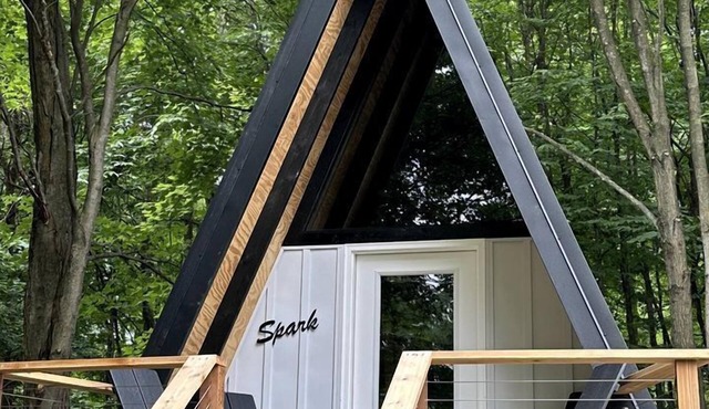 Charming A-Frame Cabin for a Relaxing Glamping Getaway Surrounded by Nature near Canandaigua Lake, New York in Canandaigua