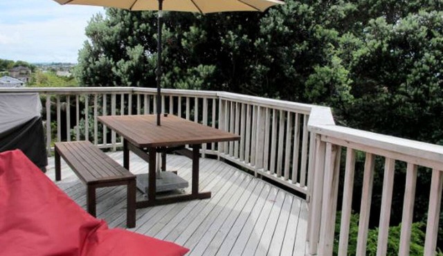 Coastal Vacation Rental in Auckland, New Zealand