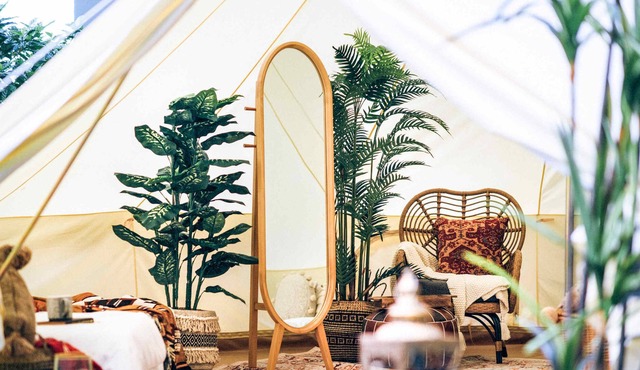 Colony: Castra: Glamping in the city in Kampung Baru