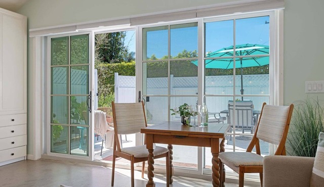 Comfortable Montecito Studio Cottage Walking Distance to Beach! in Santa Barbara