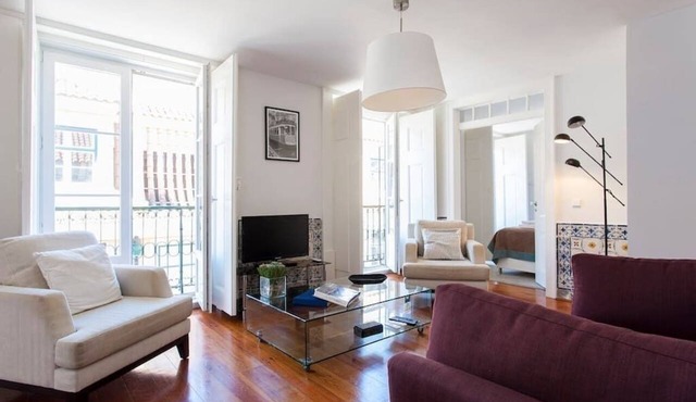 Correiros Duplex Deluxe Apartment