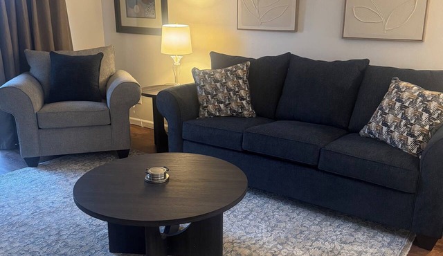 Cozy 1st Floor Apartment in superb Creve Coeur in Creve Coeur