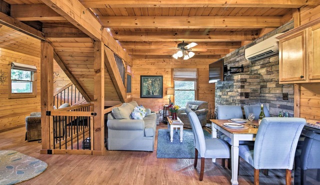Cozy Pet‑Friendly Cabin w/Porch + Fireplace + EV Charger 15 Mins to Asheville in Weaverville