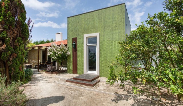 d'Olívia Lovely Homes – Conceição: Country House with Rustic Charm in Western Portugal