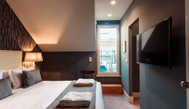 Dear Lisbon - Gallery House