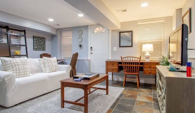 Delightful 1-BR Accommodations/Nearby METRO in Washington DC