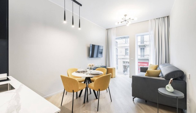 Easylife - Duomo Deluxe Apartments #4 in Milano