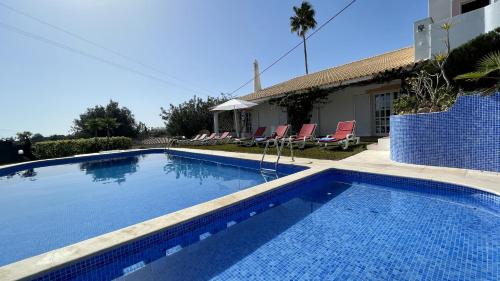 Espraguina - Private Pool - 16 Guests - Loulé