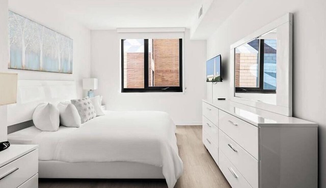 Explorable, Spacious 2BR nr DC Attractions & Sites | NoMa in Washington