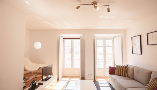 FLH S. Bento Sunny Flat with Terrace