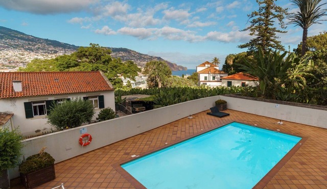GuestReady - Relaxing escape with pool