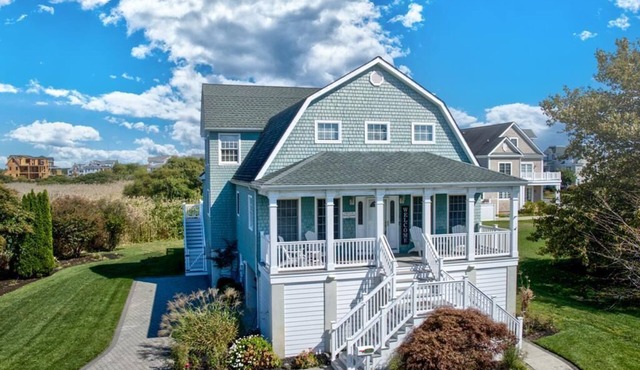 HAPPILY EVER AFTER BEACH HOUSE in Cape May