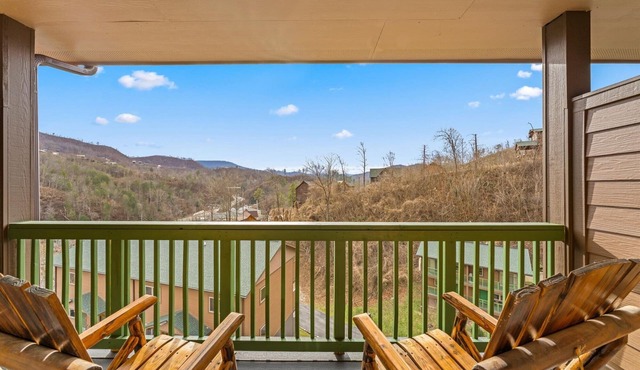 Highland Village D202 | 2 Bed, 2 Bath