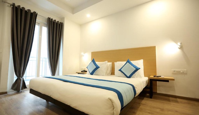 Hotel Key Rooms