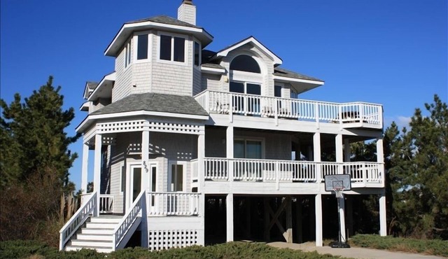 Let yourself be "Swept Away" BOOK OUR BEAUTIFUL HOME NOW FOR 2026 in Corolla