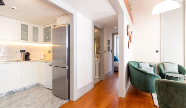 LovelyStay - Deluxe 2BR Duplex with Splendid View