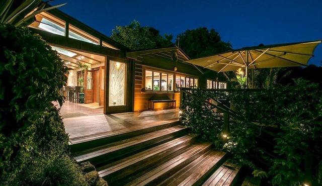 Luxury Lodge Rental with Saltwater Pool for Group Holiday in Palm Beach, Waiheke Island in Waiheke Island