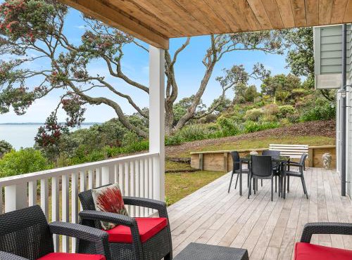 MaiMoana - Hatfields Beach Cliff-Top Retreat in Orewa