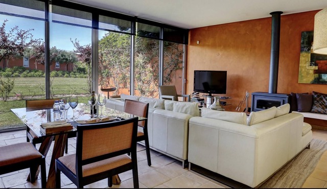 Marvelous One Bedroom Villa in Bom Sucesso Resort