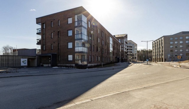 Metsämansikan helmi I Free parking, WiFi and Netflix in Espoo