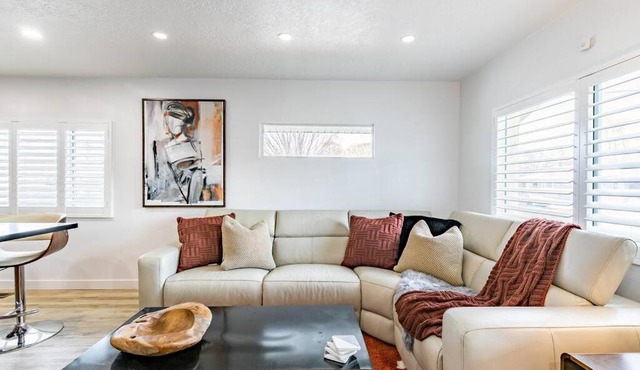 Modern Rustic Stay with Hot Tub near Downtown in Salt Lake City