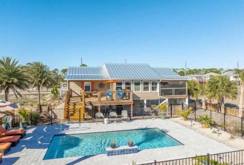 New St George Island Beach Rental Private Pool Golf Cart Included Pet Friendly Direct Beach Access