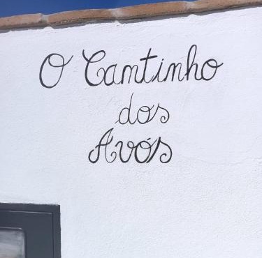 O Cantinho dos Avós